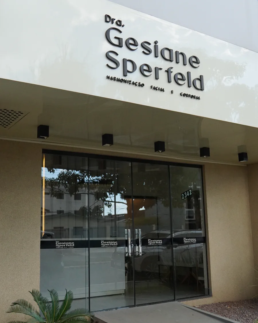 Fachada da clínica da Dra. Gesiane Sperfeld em Vilhena – RO